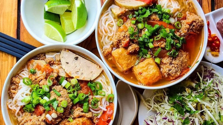 Bún Riêu Cua Đồng Tây Đô - Thạnh Mỹ