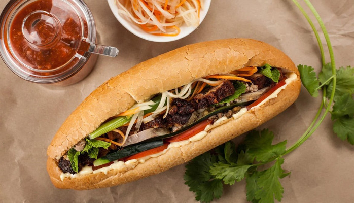 Bánh Mì Xưa - Dịch Vọng Hậu