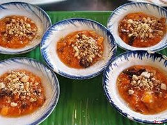 Bánh bèo chén, bán buổi chiều, trừ thứ 7, chủ nhật