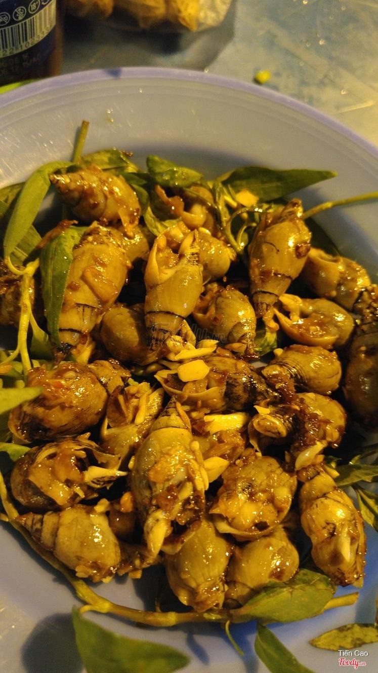 Ốc cà na xào tỏi - 40k