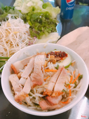 Bún mắm nêm