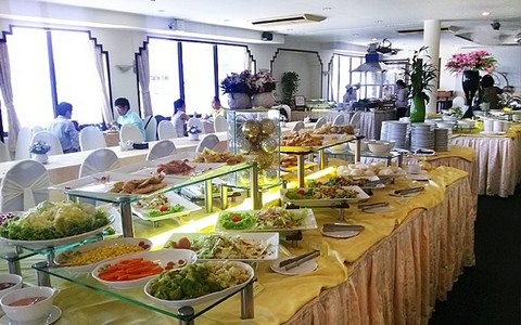 Buffet ngon