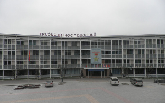 Trường Đại Học Y - Dược