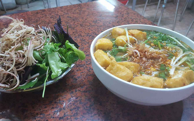 Thu Hiền - Cơm Rang, Bún, Phở & Mì Xào