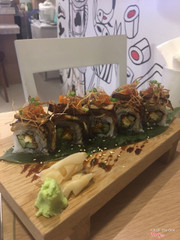 Unagi foiegras roll