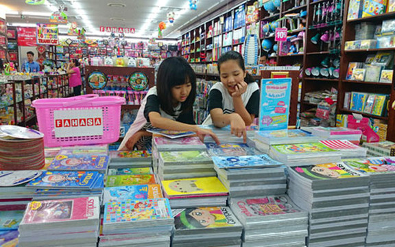 Nhà Sách Dầu Tiếng