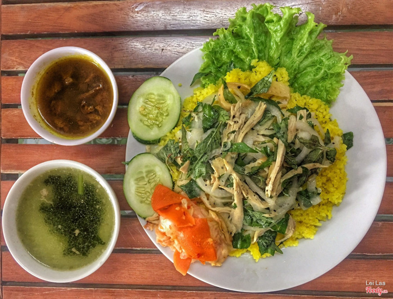 Cơm gà xé