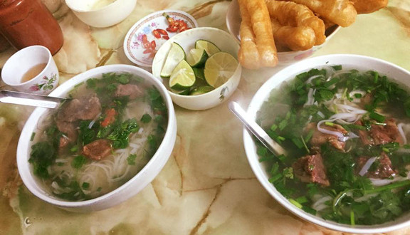 Phở Bò, Bánh Mì Sốt Vang & Xôi Các Loại - Trương Định