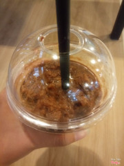 Dừa socola xay quá nhiều đá
