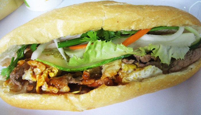 Bánh Mì Pate Gia Truyền