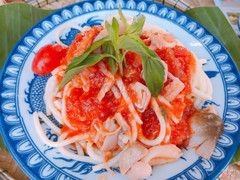 Spaghetti chay sốt kem nấm