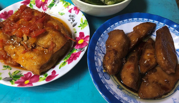 Cơm Cô Phượng