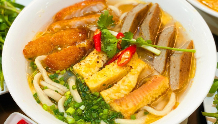 Bánh Canh Cá Lóc Ba Thao - Cao Triều Phát