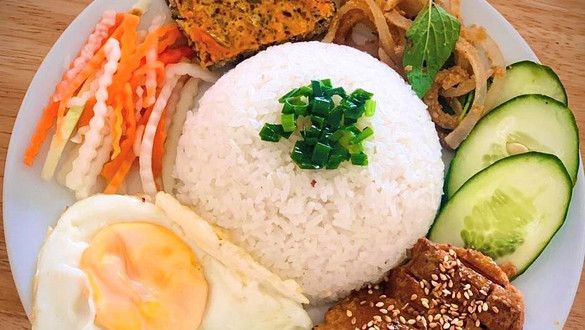 Cơm Tấm 96 - Cơm Sườn Bì Chả - Đường D1