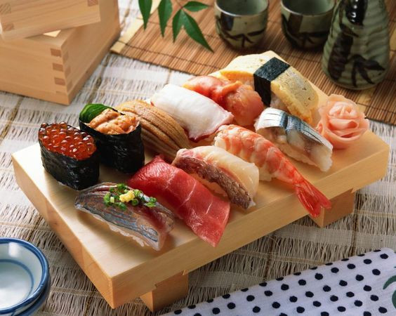 Uma Sashimi Tiệm Cá Hồi - Gò Dầu