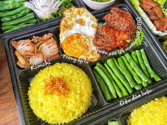 Cơm Gà Sốt BBQ & Cơm Sườn Cốt Lết Sốt BBQ - Bếp Gia Đình