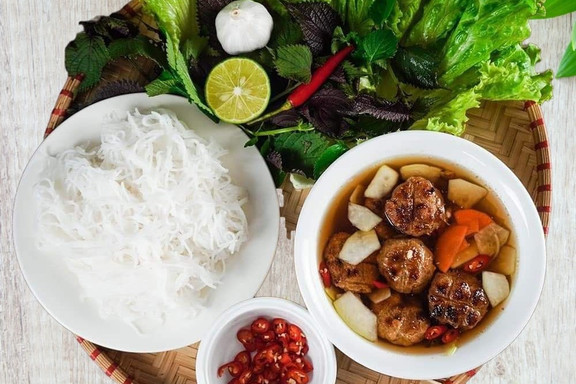 Bún Chả Hà Nội - 47C/44 Trần Thái Tông