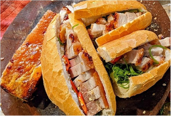 Bánh Mì Cô Út - Trần Hưng Đạo