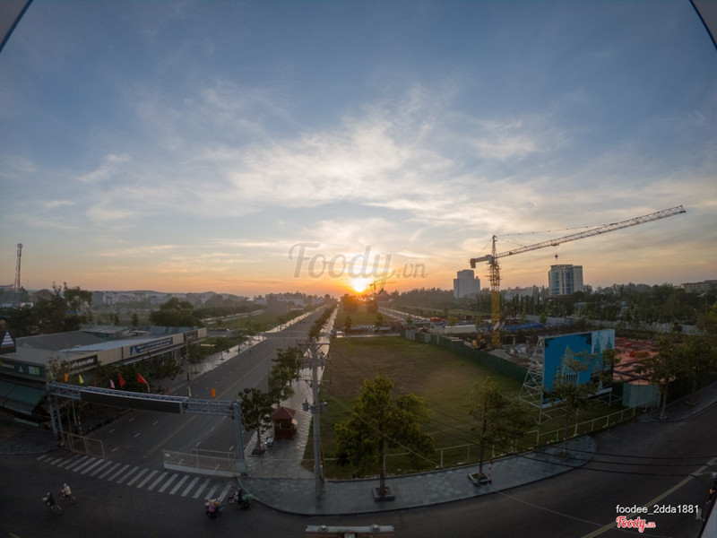 Kh&#244;ng Gian Rộng Đẹp, view si&#234;u thơ mộng