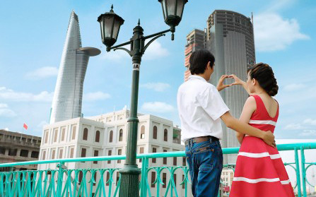 Jume Studio - Cách Mạng Tháng 8