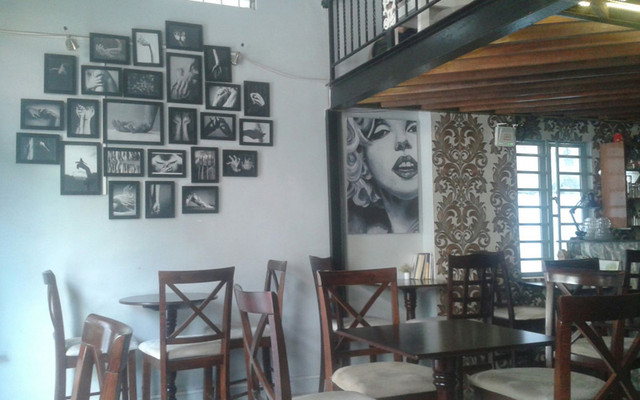 Một Mình Cafe
