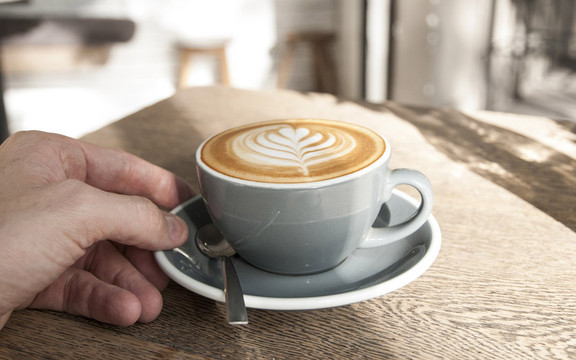 Ban Mai Cafe - Phạm Sư Mạnh