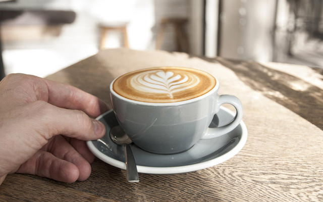 Ban Mai Cafe - Phạm Sư Mạnh