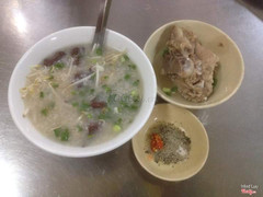 Cháo mực & giò heo
