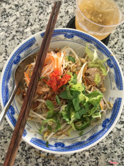 Bún xào