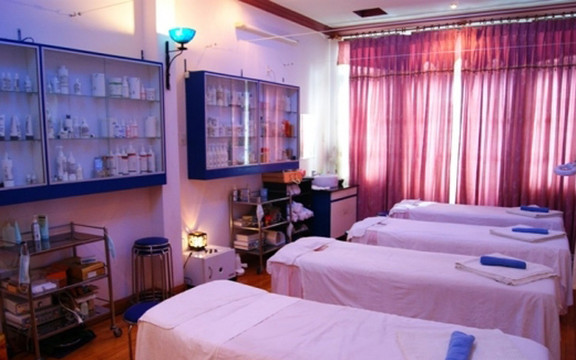 Hồng Yến Spa