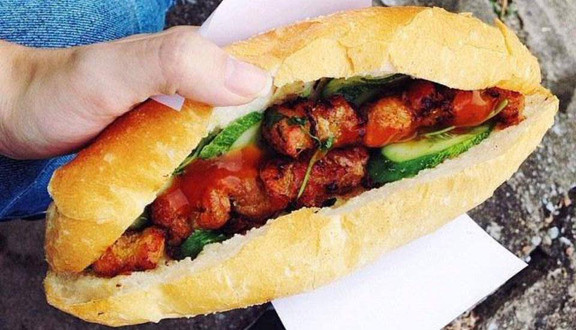 Hùng Hạnh - Bánh Mì Thịt Xiên Nướng
