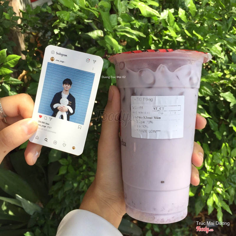 With Ong Seong Wu ( Wanna One ): Trà sữa khoai môn Size L + Trân châu trắng ( Sugar 70% - Regular Ice ) 