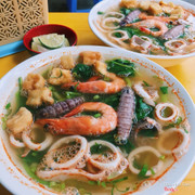 bún hải sản