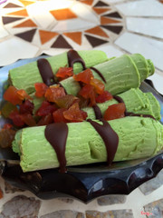 kem cuọn trà xanh