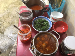 Xíu mại (1 viên 4k, 3 viên 10k), ớt tự xay, nước mắm loại ngon, mắm nêm tự làm