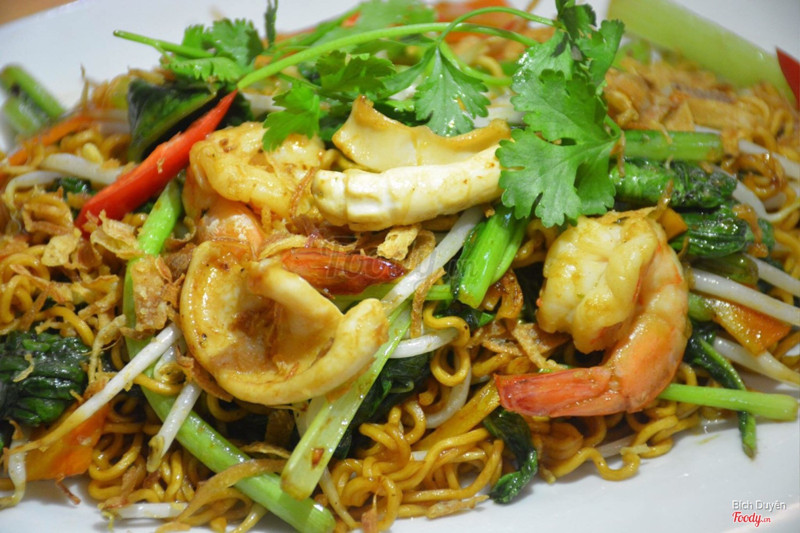Mì xào Hải Sản 42k/ phần