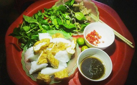 Bún Đậu Mắm Tôm & Chè Sài Gòn - Hồ Tùng Mậu