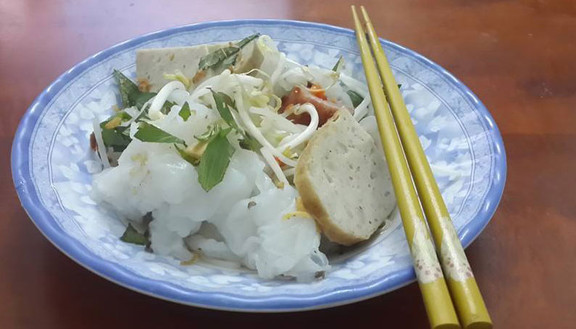 Bánh Ướt Cô Hoa