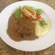 Beef with Mushroom sauce