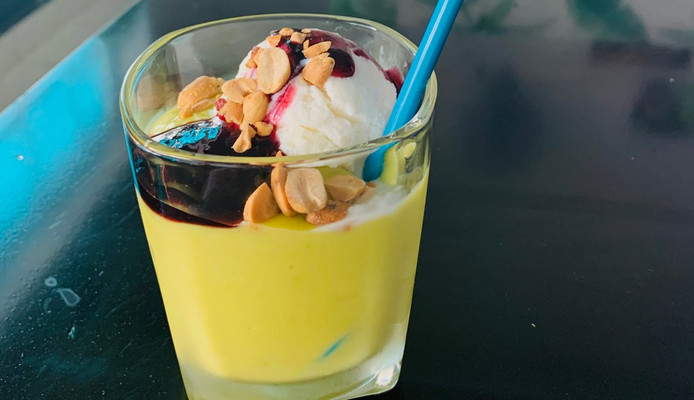 Bánh Mì Xíu Mại, Bún Bò & Kem Bơ Đà Lạt