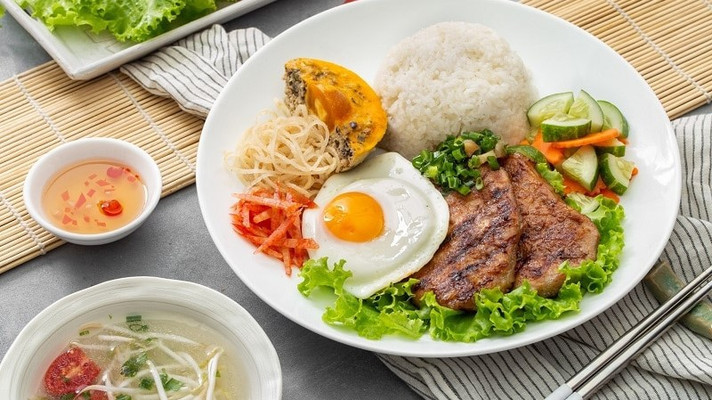 Cơm Quỳnh Mai