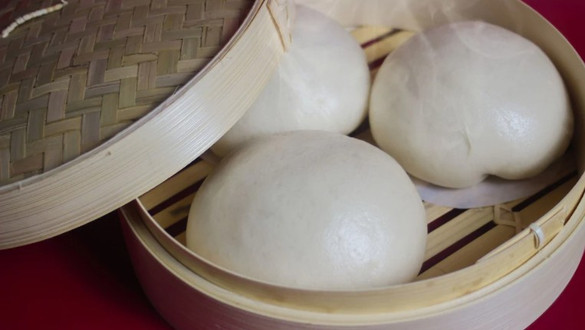 Bánh Bao Bếp Chén - Tố Hữu