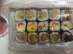 Hộp cứng cáp, dày dặn