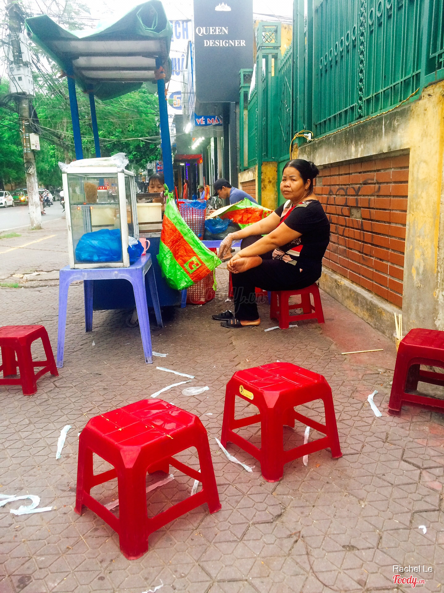 Bánh tráng trộn - đồ ăn vặt trên đường Trần Phú