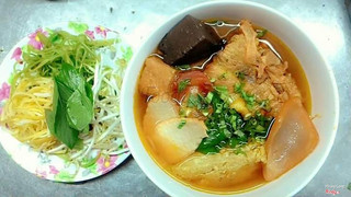 Bún riêu 20k