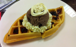 Harajuku Sweets - Kem Waffle & Crepe - Nowzone