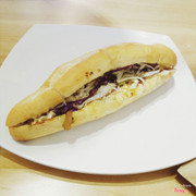 Bánh mì gà nướng ngũ vị 15k (giá gốc 26k)