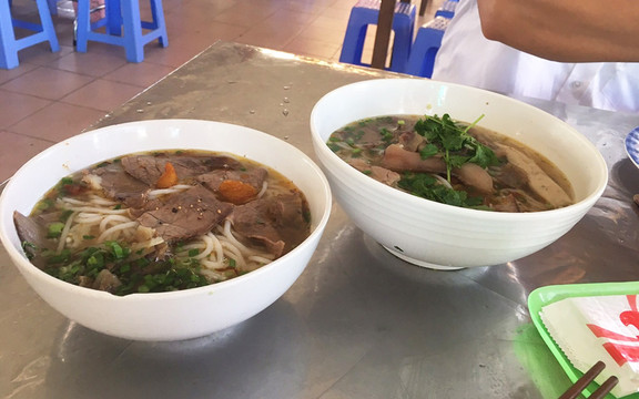 Ngọc Dung - Bún Bò Huế