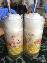 chè hoa quả