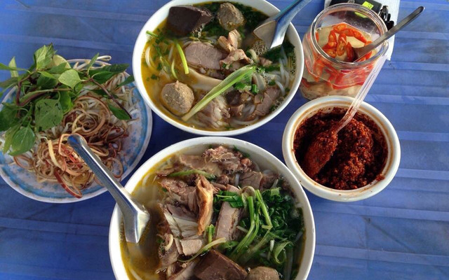 Bún Bò Giò Heo Huế